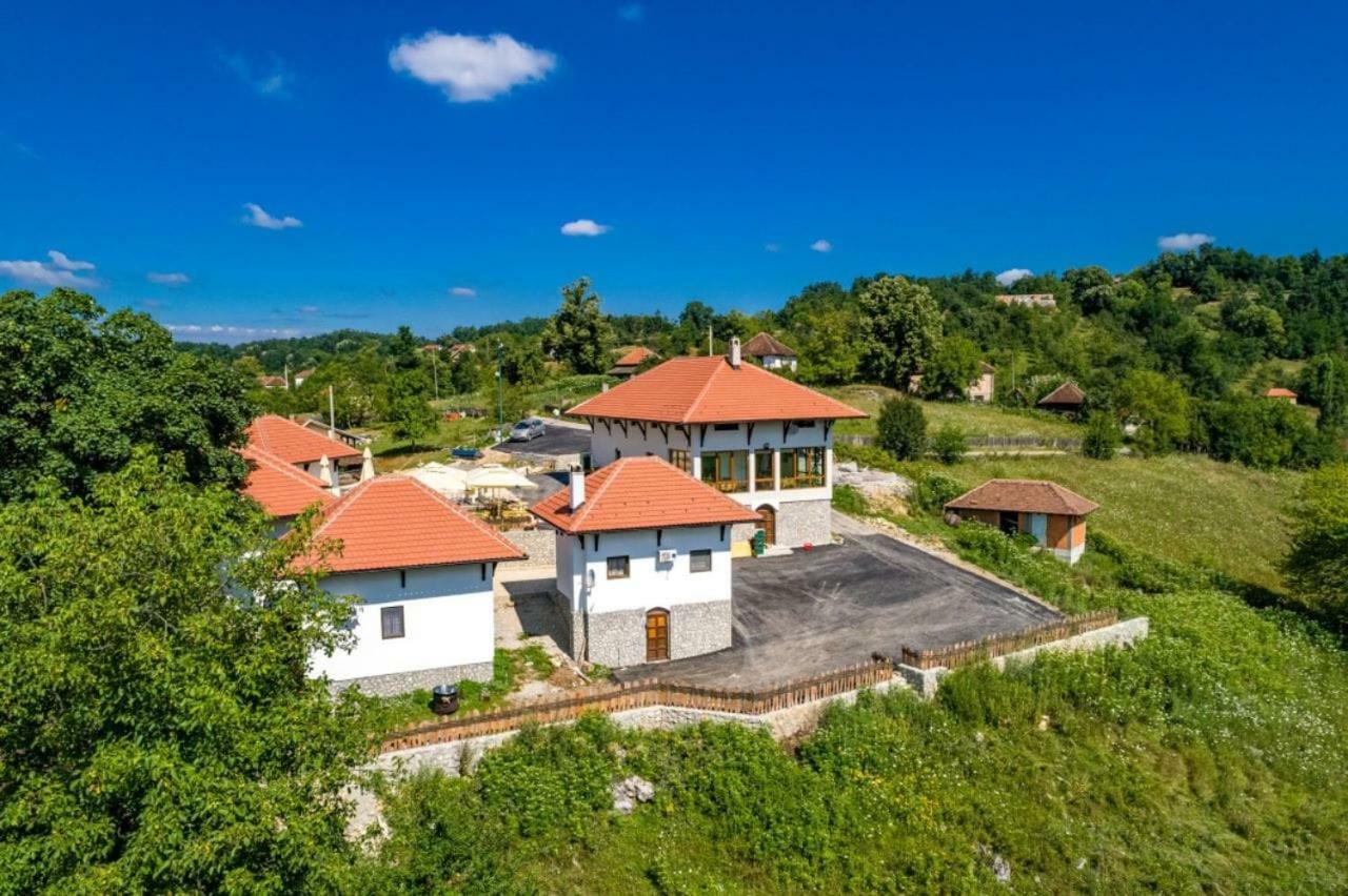 Etno Selo Lelic Bed & Breakfast Valjevo Exterior photo